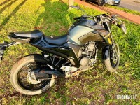 Acidente com múltiplos veículos deixa motociclista ferido na BR-277 