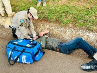 Acidente com múltiplos veículos deixa motociclista ferido na BR-277 