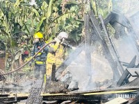 Homem ateia fogo na própria casa após término de relacionamento na Favela da Sadia em Foz do Iguaçu 