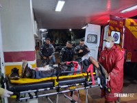 Taxista paraguaio é assaltado e criminosos trocam tiros com a PM. Um assaltante ficou ferido
