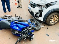 Colisão entre moto e carro deixa motociclista ferido no Jardim Santa Rita