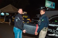 PRF e DENARC prendem dois paraguaios e apreendem 1.163 Kg de maconha em caminhão na BR-277 em Santa Terezinha de Itaipu