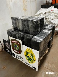 BPFRON e PF prendem homem com veículo carregado com maconha em Foz do Iguaçu