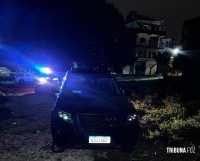 Policia Nacional apreende veículo com placas brasileiras abandonado em Ciudad Del Este