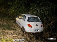 Motorista perde controle e sai da pista na PR-317 entre Santa Helena e Sub-Sede