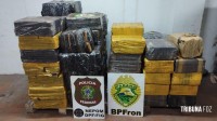 Policia Federal e PMPR apreendem embarcação com 1.178 quilos de maconha em Santa Helena