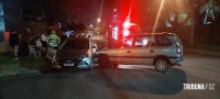 Passageira de veículo fica ferida após colisão na Vila Yolanda
