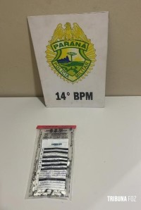 Polícia Militar apreende cocaína deixada em veículo de transporte por aplicativo em Medianeira