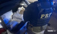 PRF apreende 94 Kg de maconha e recupera veículo roubado na BR-277 em Santa Terezinha de Itaipu