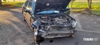 Jovem é socorrido pelo Siate após colisão entre caminhão e carro no Jardim Patriarca