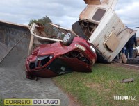 Cinco vitimas feridas após tombamento de caminhão, seguido de colisão frontal em São Miguel do Iguaçu