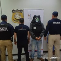 Membro do PCC é expulso do Paraguai e entregue para a Policia Federal na Ponte da Amizade