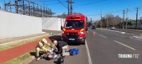 Motociclista é socorrido pelo Siate após colisão na Av. Felipe Wandscheer