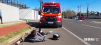 Motociclista é socorrido pelo Siate após colisão na Av. Felipe Wandscheer