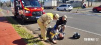 Motociclista é socorrido pelo Siate após colisão na Av. Felipe Wandscheer