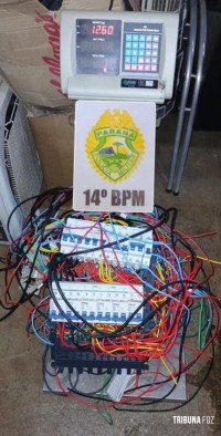 PM prende autor de furto de cabos de rede em flagrante em Foz do Iguaçu 