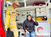 Mulher fica ferida após ser atingida por caminhonete que fugiu do local na Av. Tancredo Neves