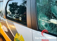 Assaltante atira contra viatura da PM durante perseguição no Jardim Copacabana