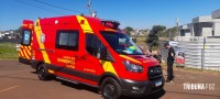 Entregador fica ferido após colisão entre moto e caminhão em Foz do Iguaçu