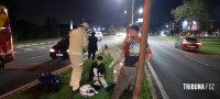 Siate socorre duas vítimas após colisão traseira entre duas motos na Av. das Cataratas