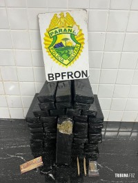 BPFRON prende mulher com malas carregadas com maconha em Céu Azul