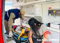 Mãe e filha ficam feridas após queda de motocicleta na Av. Andradina