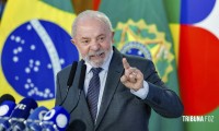 Governo Lula prevê salário mínimo de R$ 1.631 em 2026