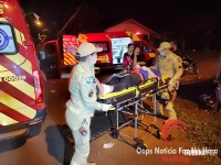 Colisão entre moto e carro deixa duas vítimas gravemente feridas no Bairro Portal da Foz