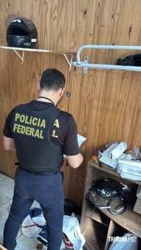 PF cumpre mandados em investigação sobre crimes de abuso infantojuvenil e prende peruano em Foz do Iguaçu