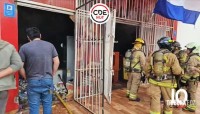 Bombeiros interveem em incêndio a supermercado no Km 10 de Ciudad Del Este