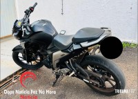 Pelotão de Trânsito flagra maior e menor com motocicleta com queixa de furto/roubo no Vila Brás