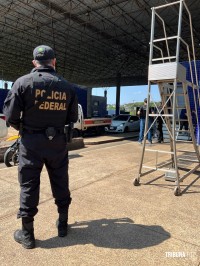 Policia Federal realiza extradição de foragido ligado à facção criminosa paulista