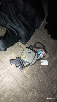 Guarda Municipal apreende três adolescentes com simulacro de pistola e carro roubado na região da Vila A