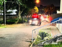 Homem é socorrido pelo Siate após ser alvejado por quatro tiros na Vila Carimã