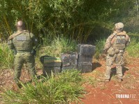 PF, PC e PM apreendem fardos de drogas no Rio Iguaçu em Foz do Iguaçu