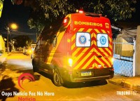 Motociclista fica ferido após colidir contra caçamba de entulho na Vila Miranda