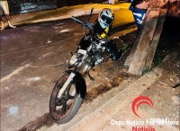 Motociclista fica ferido após colidir contra caçamba de entulho na Vila Miranda