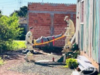 Siate socorre homem que caiu do telhado no Jardim Congonhas