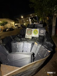 Policia Federal, Policia Civil e Policia Militar apreendem embarcação com cigarros contrabandeados