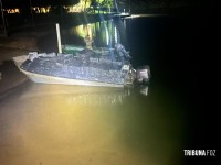Policia Federal, Policia Civil e Policia Militar apreendem embarcação com cigarros contrabandeados