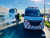 Acidente envolvendo duas motos e dois carros deixa feridos na BR-277 em Foz do Iguaçu