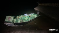 PF, PC e PM apreendem embarcação com cigarros contrabandeados em Itaipulândia