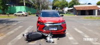 Motociclista fica ferida após colisão na Av. Iguaçu