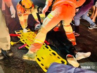 Homem fica gravemente ferido após ser atropelado por moto na BR-277