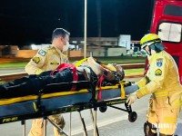 Homem fica gravemente ferido após ser atropelado por moto na BR-277