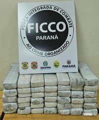 FICCO/PR: Ação conjunta resulta na prisão de duas pessoas e a apreensão de 30 Kg de maconha em Foz do Iguaçu