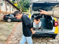 Polícia Militar apreende armas e detém quatro pessoas no Jardim Santa Rosa