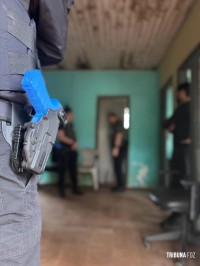 Polícia Federal em Foz do Iguaçu realiza treinamento de abordagem para reforçar segurança em operações