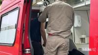 Motociclista fica ferido após queda na Av. Gramado