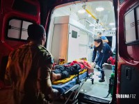 Homem é espancado, baleado e socorrido pelo Siate em estado grave no Bairro Três Lagoas